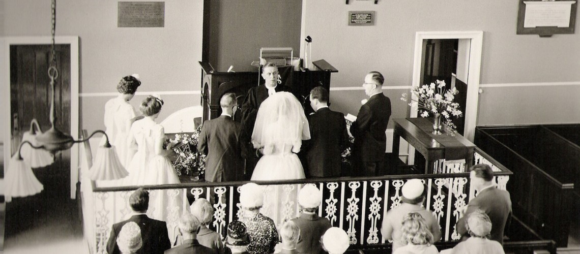 Graham & Maureen's wedding c.1962
Please note the lighting installed in 1928, the railing around the rostrum and the choir stalls (All later removed).